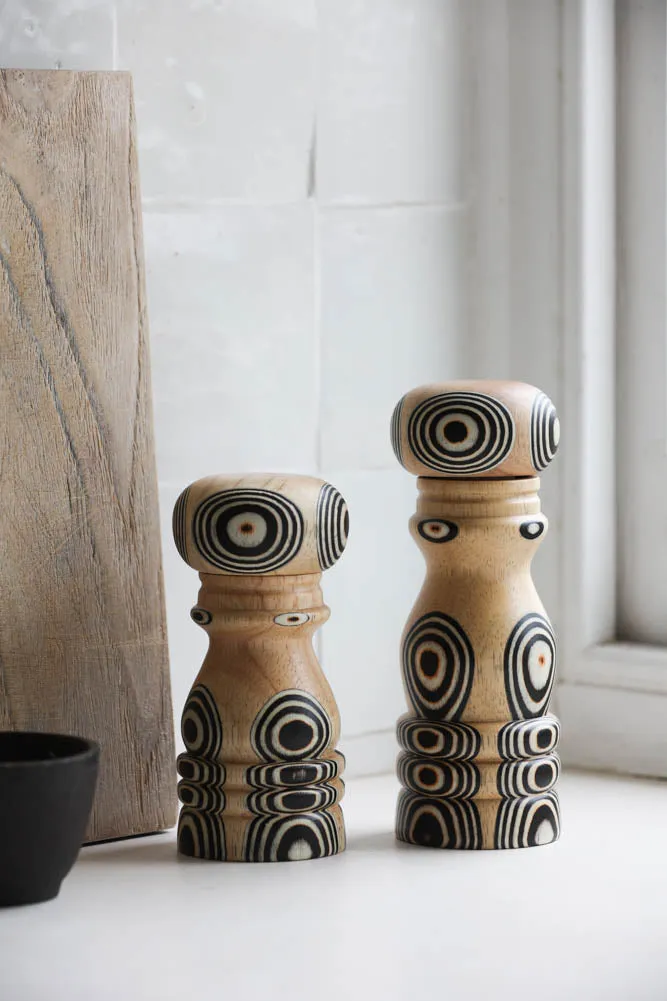 Black & White Salt & Pepper Mill Grinders