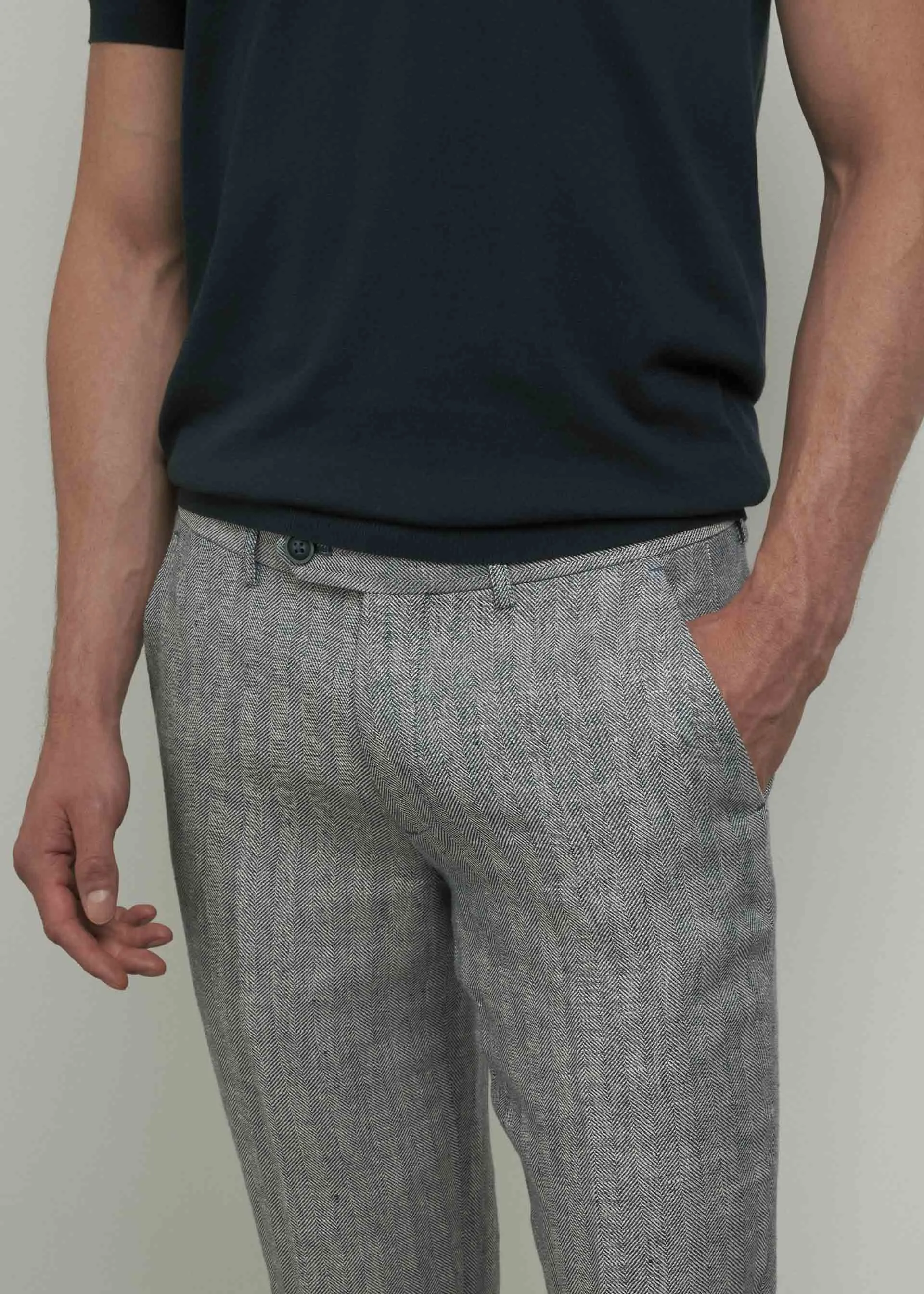 Pantaloni in puro lino